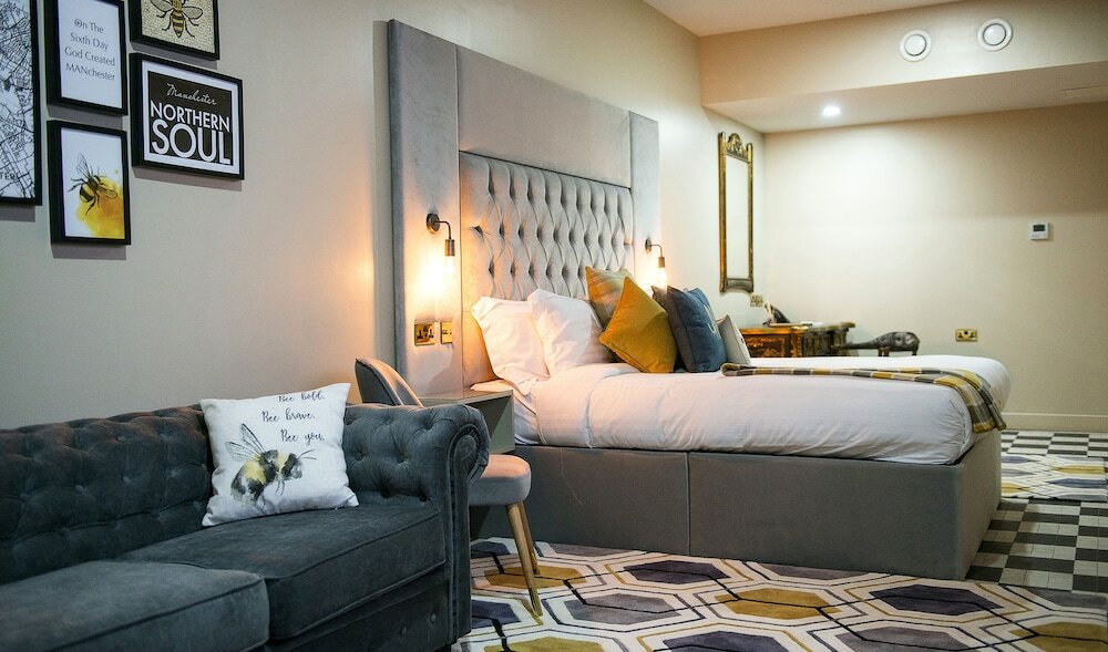 Фото Manchester Hall