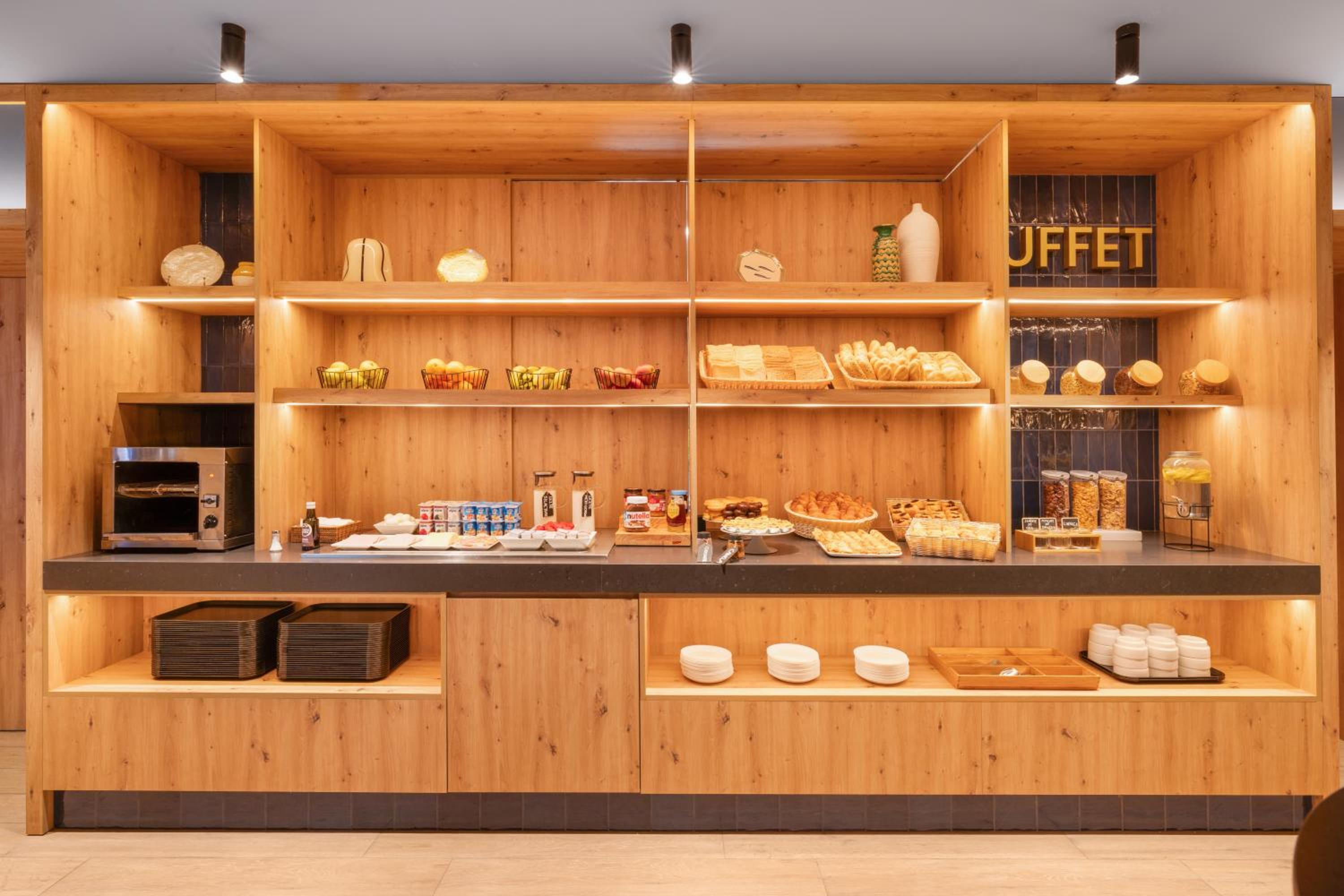 Фото B&B HOTEL Braga Lamaçaes