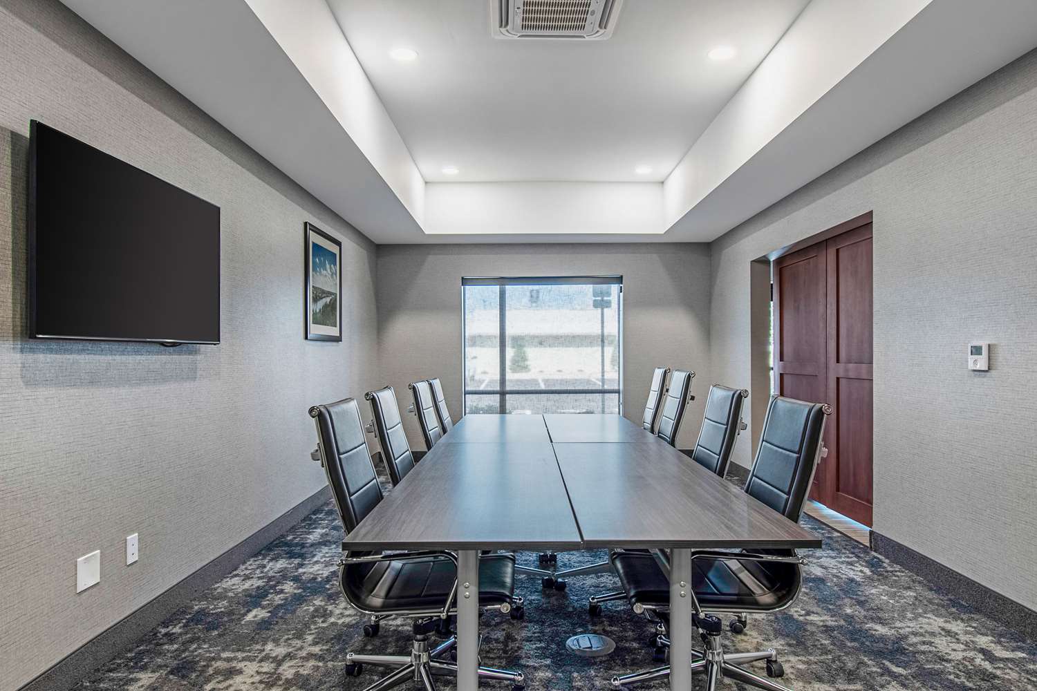 Фото Comfort Suites