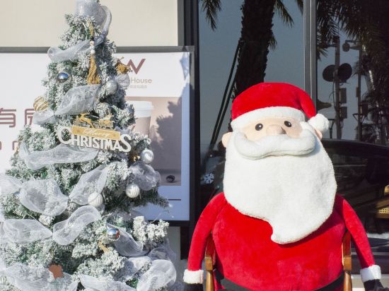 Фото Shenzhen White House Seaview Resort Hotel