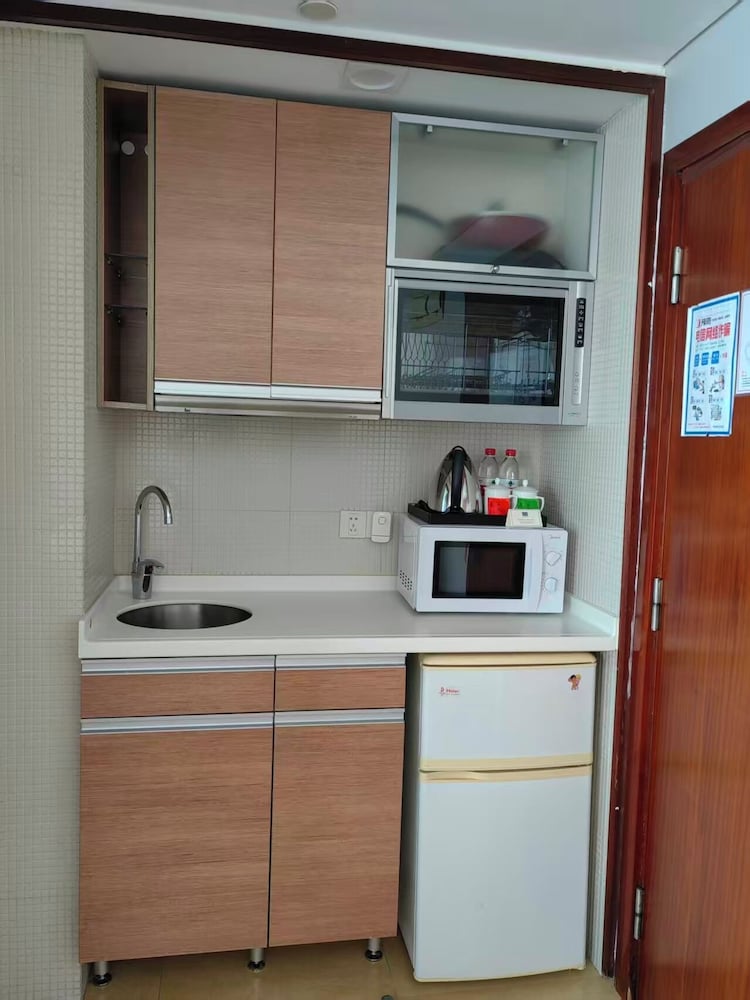 Фото Eastking Business Hotel