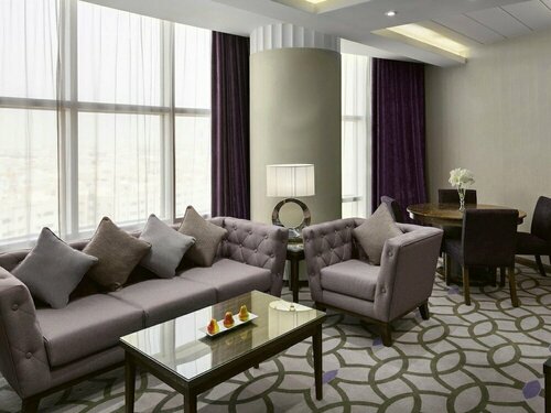 Гостиница Movenpick Hotel Qassim в Бурайде