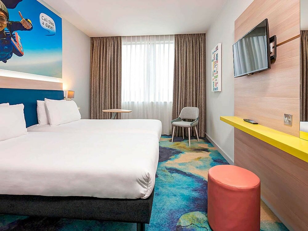 Фото ibis Styles London Heathrow Airport