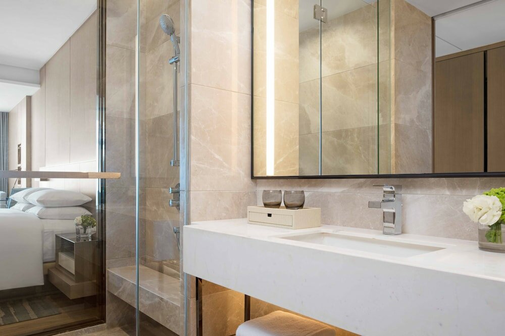 Фото Courtyard by Marriott Shenzhen Bao'an