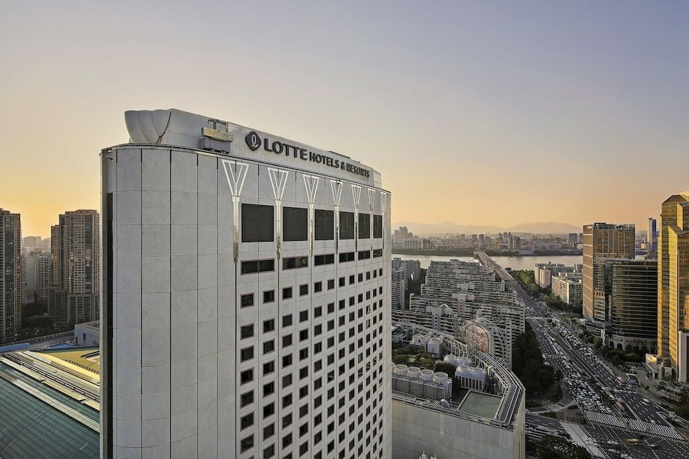 Фото Lotte Hotel World