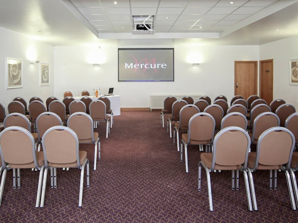Фото Mercure Newcastle George Washington Hotel Golf and SPA