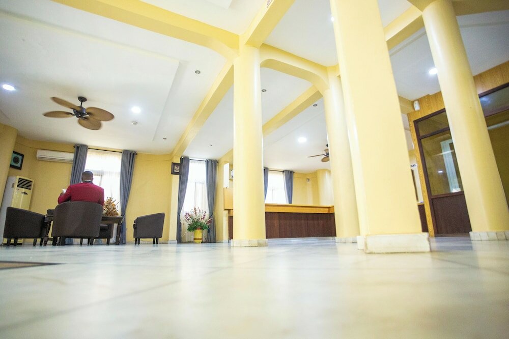 Фото Oceanic Resort