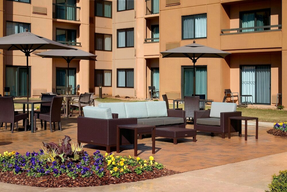 Фото Sonesta Select Atlanta Airport