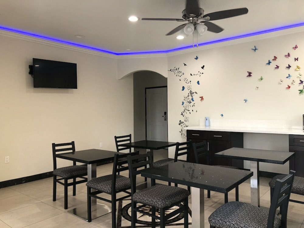 Фото Starlight Inn South El Monte