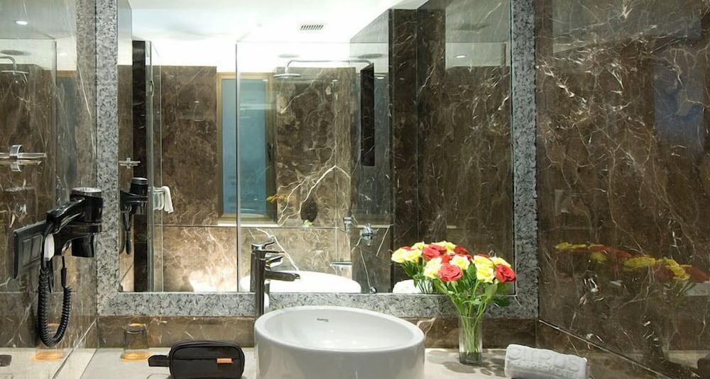 Фото Citrus Hotel Lonavala
