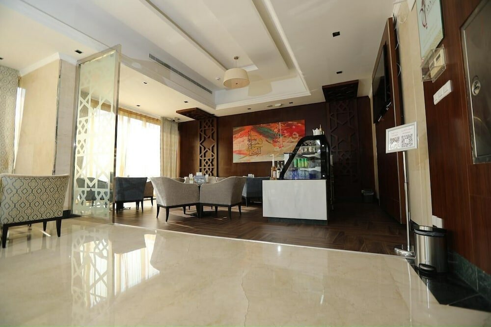 Фото Three Points Al Salama