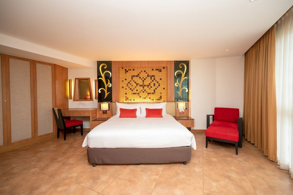 Фото Centara Nova Hotel Pattaya