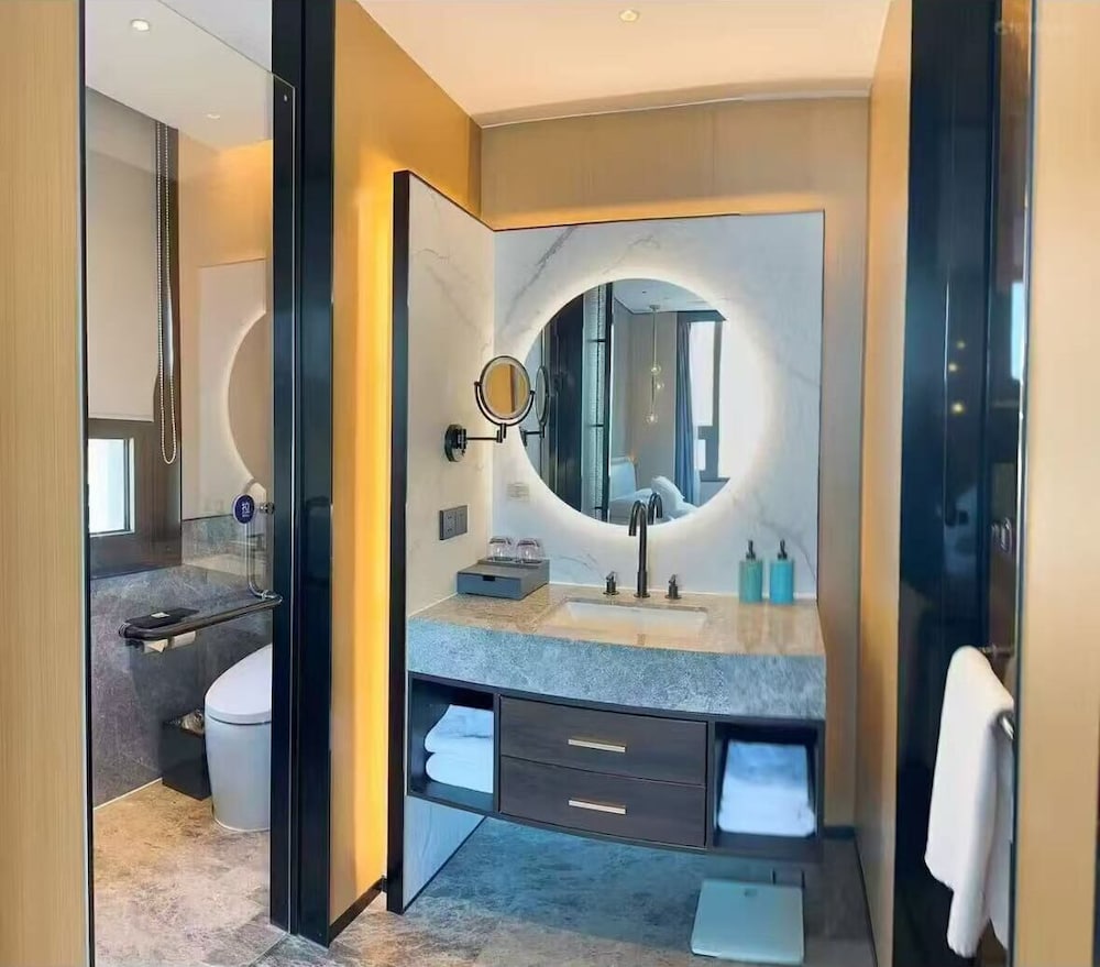 Фото Novotel Tianjin Drum Tower