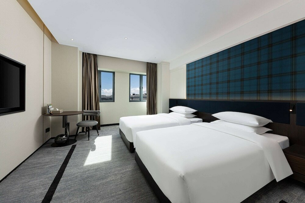 Фото Wingate by Wyndham Wuhan Optics Valley