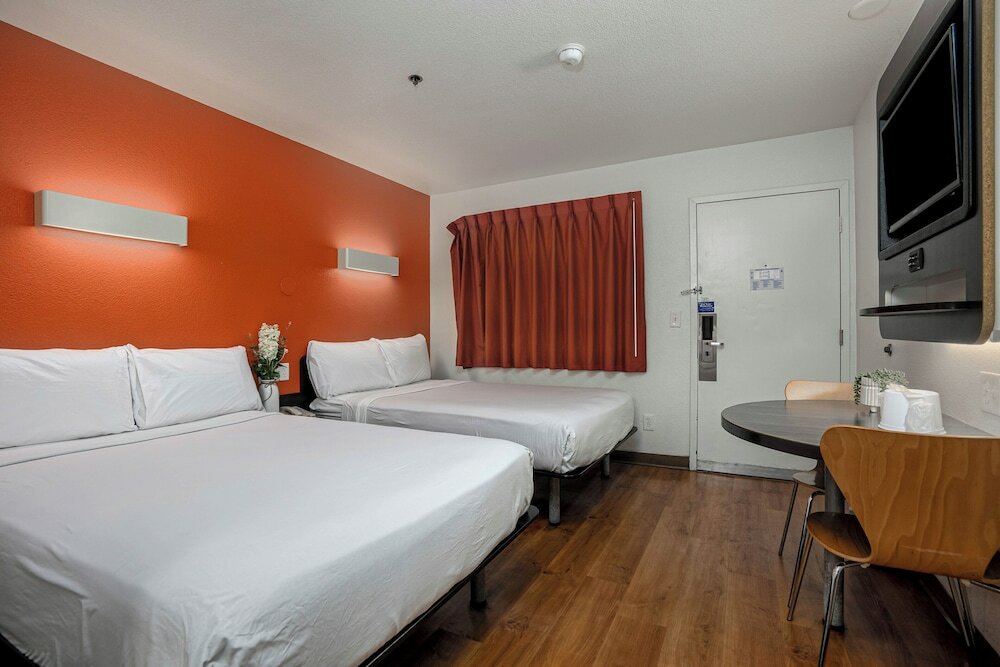 Фото Motel 6 Carlsbad, Ca Beach