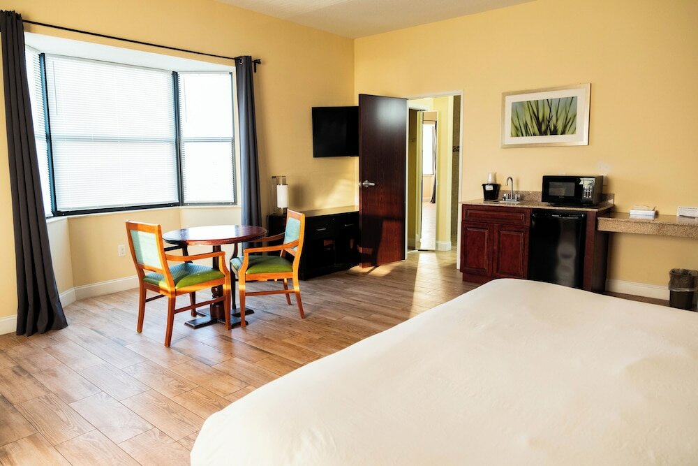 Фото Key West Resort on Lake Dora