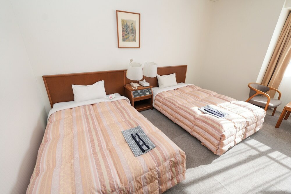 Фото Tendo Central Hotel