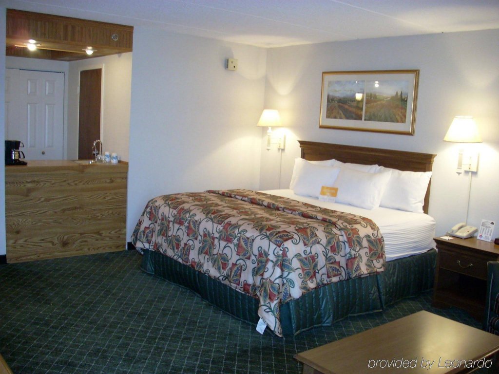 Фото La Quinta Inn by Wyndham Binghamton - Johnson City