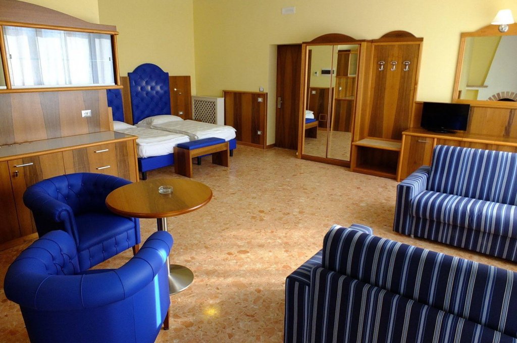 Фото Hotel Internazionale