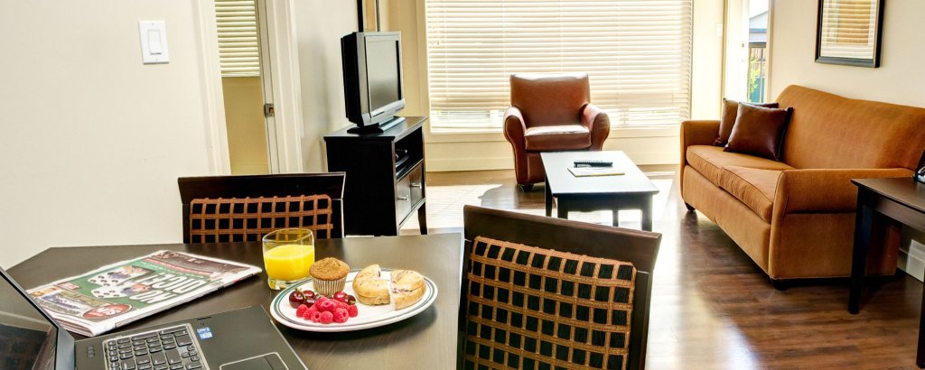 Фото Clearwater Residence Hotel Timberlea