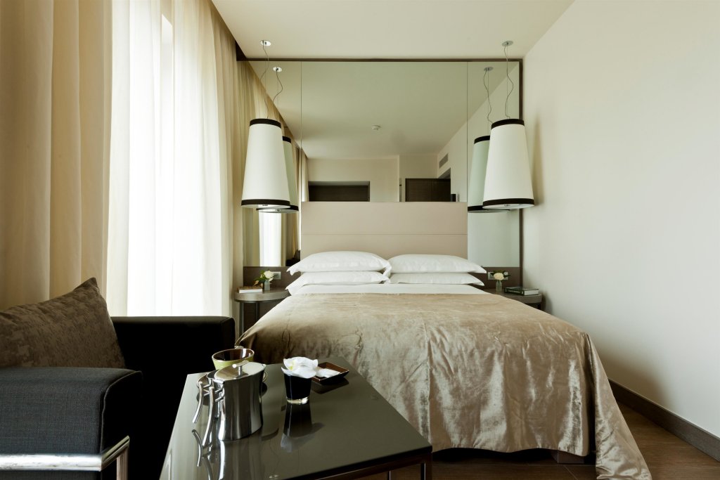 Фото Starhotels E.C.HO.