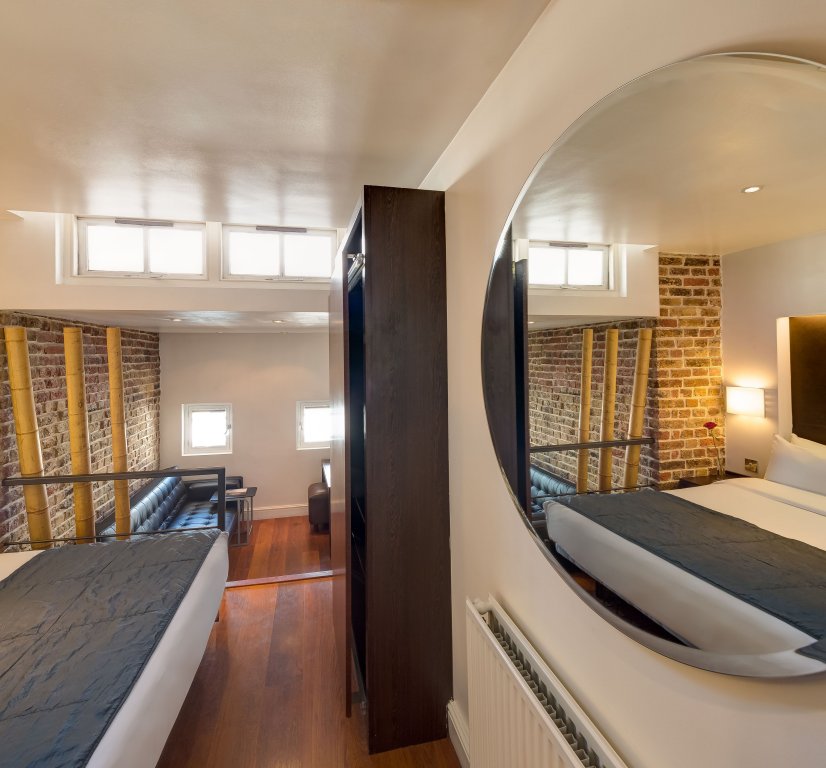 Фото The Caesar Hotel