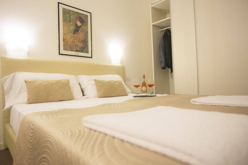 Фото Hotel Villa Anthea