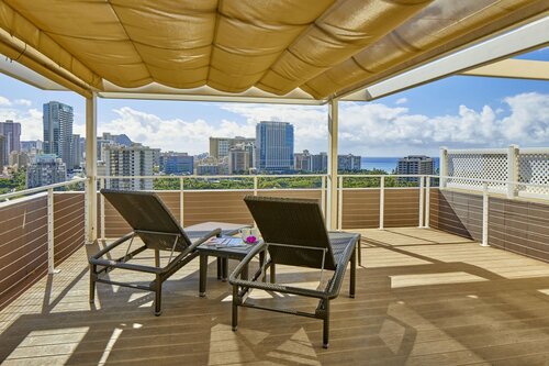 Гостиница DoubleTree by Hilton Alana - Waikiki Beach в Штате Гавайи
