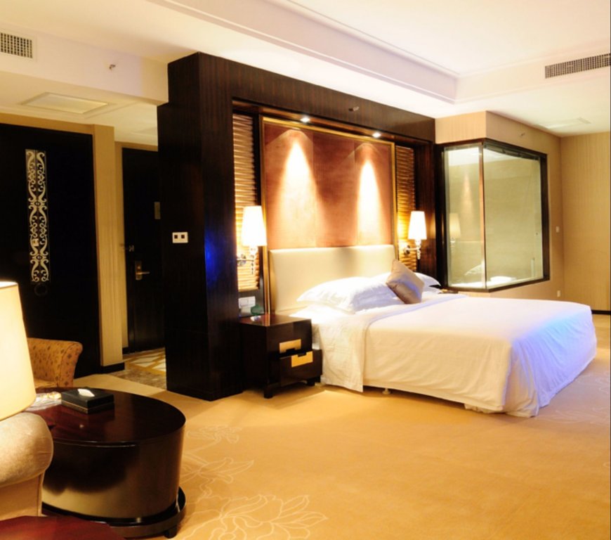 Фото China Palace Hotel