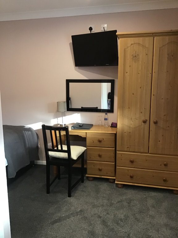 Фото The New Inn Motel