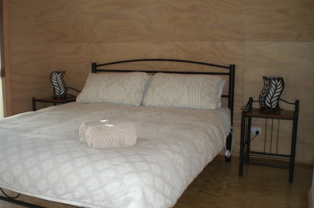 Фото Mallacoota's Shady Gully Caravan Park