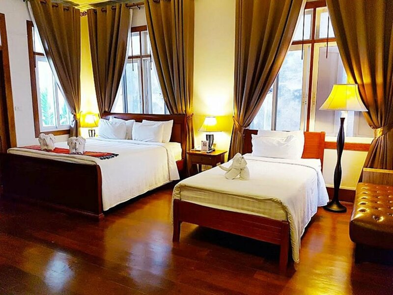 Гостиница Dinso Mon Hotel в Бангкоке