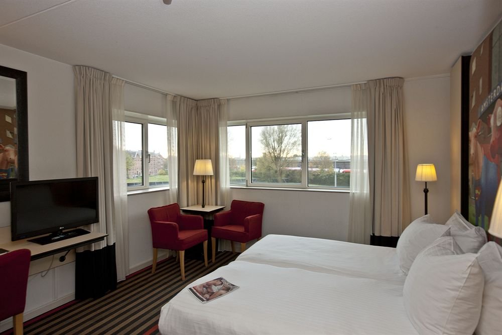 Фото WestCord Art Hotel Amsterdam 3