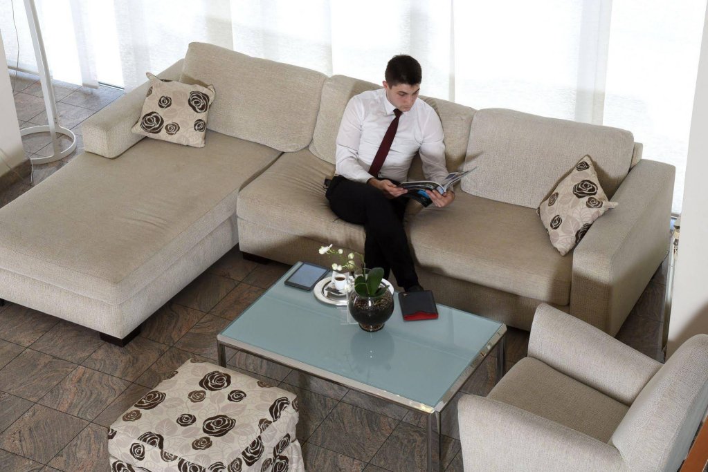 Фото Hotel Neboder