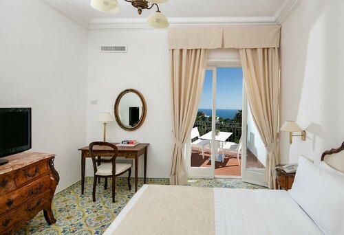 Гостиница Hotel Syrene в Капри