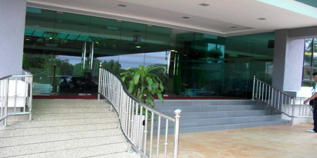 Фото Sutera Hotel