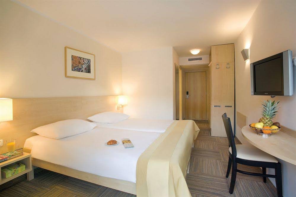 Фото Valamar Bellevue Resort