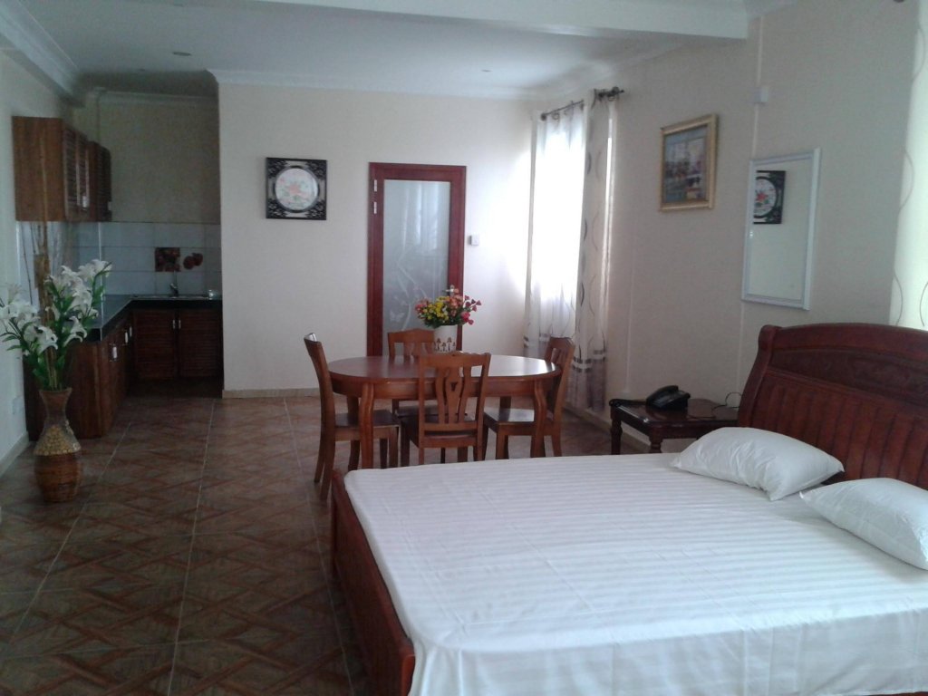 Фото Mahe Holiday Resort