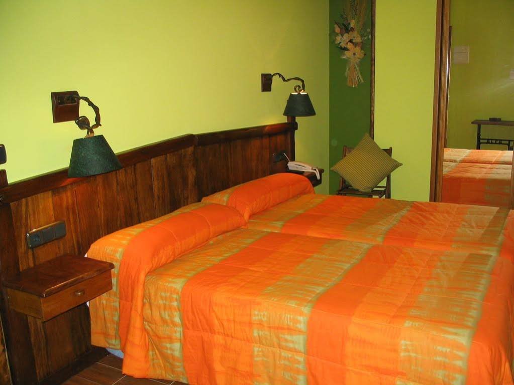 Фото Hostal Xaloa