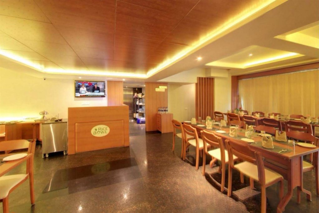 Фото Green View Clarks Inn