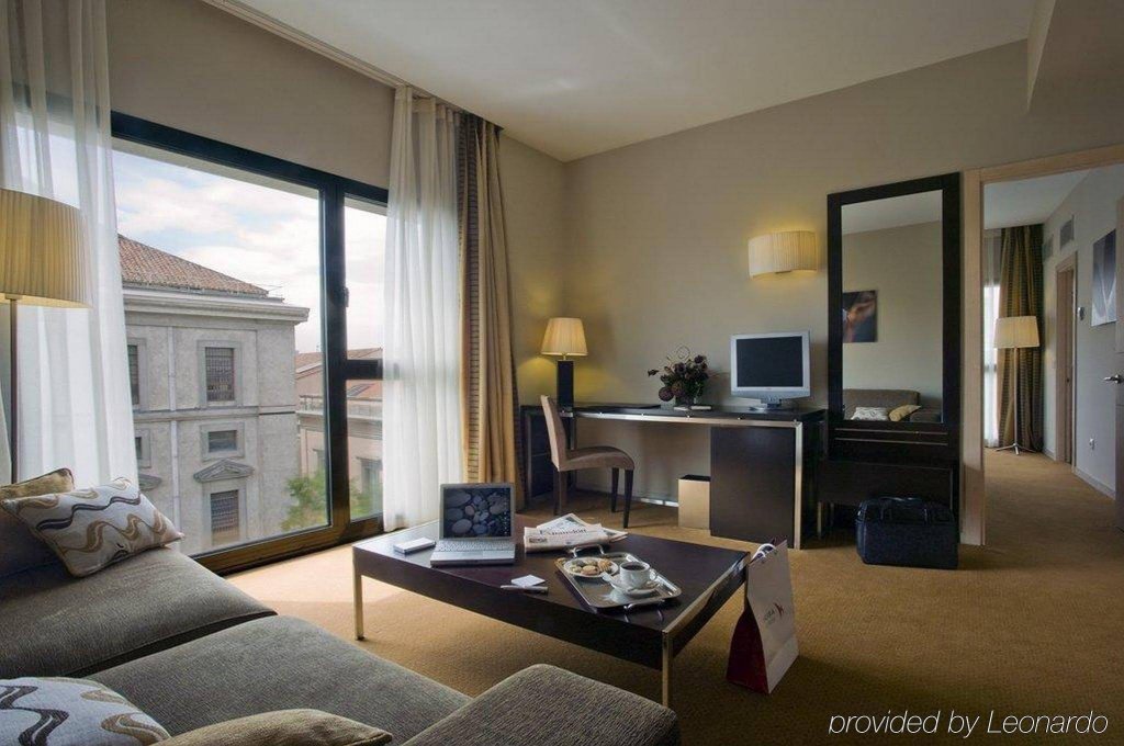 Фото Radisson Red Madrid