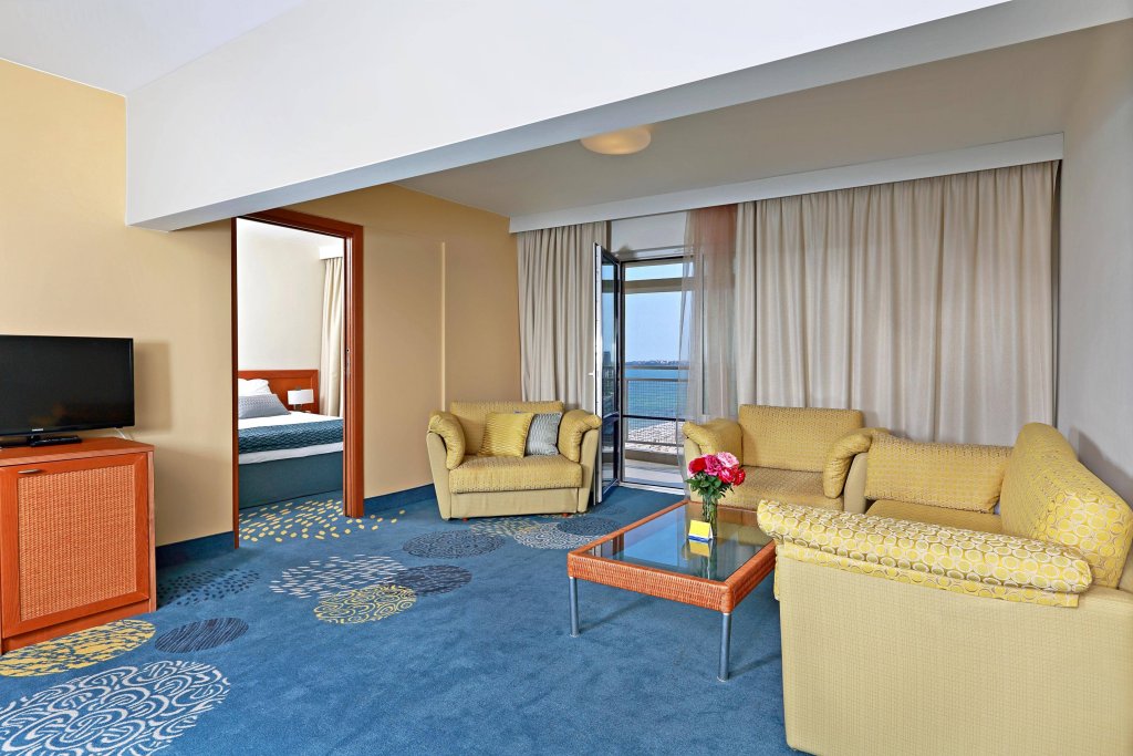 Фото Глобус