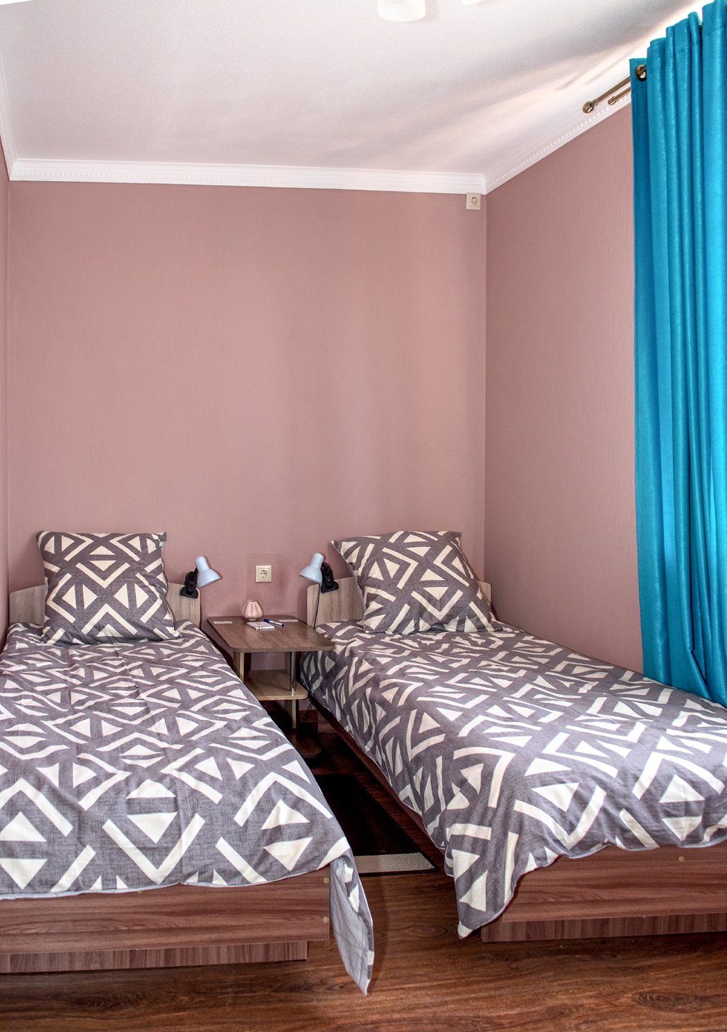 Фото отеля 2