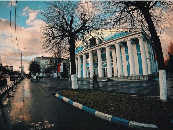House of culture Gorodskoy dvorets kultury, Vladimir, photo