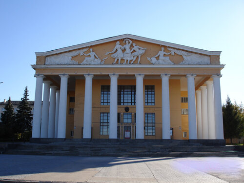 Tiyatrolar Chuvash State Academic Drama Theater named after K. V. Ivanov, Cheboksary, foto