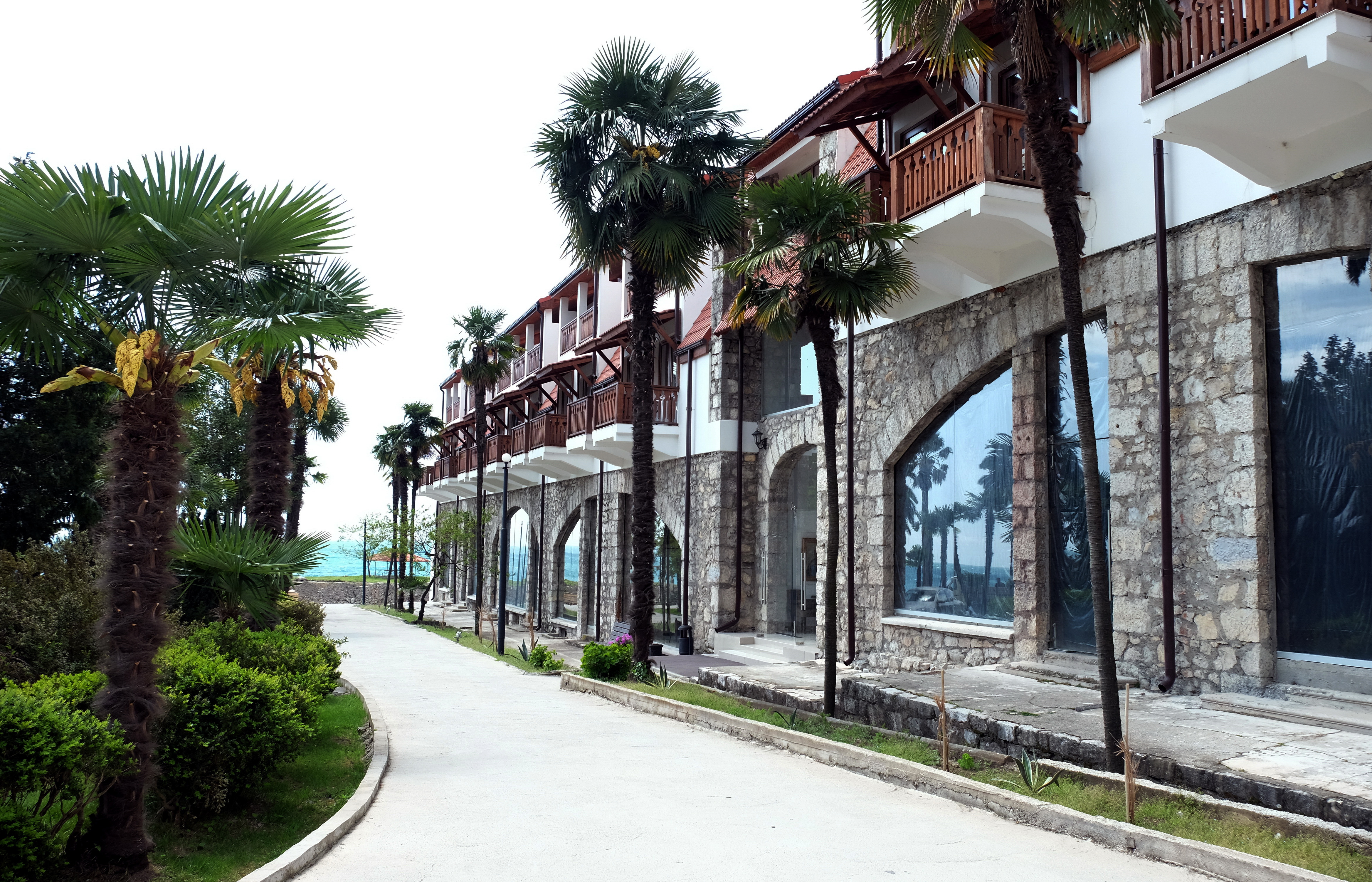 Фото Абаата