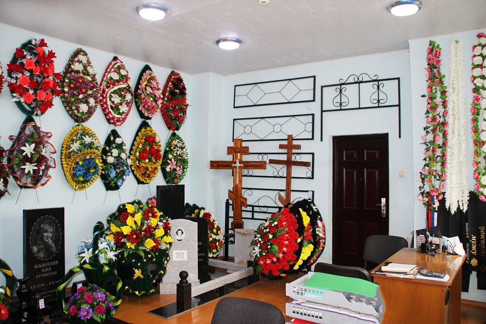 مكان الجنازة Feniks - Ritual'noe agentstvo ، ، صورة