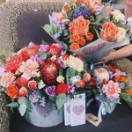 Oasis (Bogdana Khmelnitskogo Avenue, 84) ، محل زهور