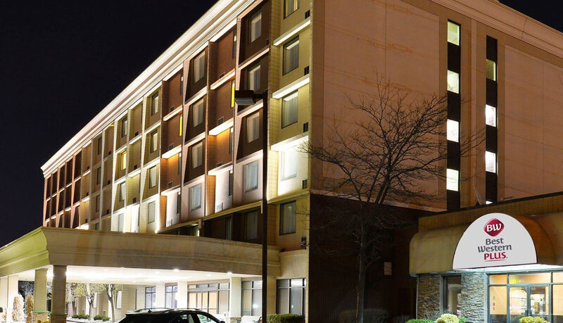 Фото Best Western Plus Toronto Airport Hotel