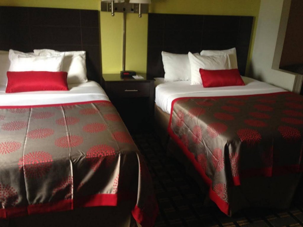 Фото Ramada by Wyndham Davenport Orlando South